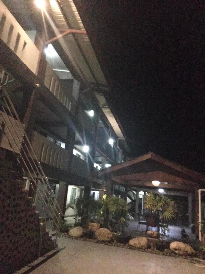 Nausori Airport Hotel Exteriér fotografie
